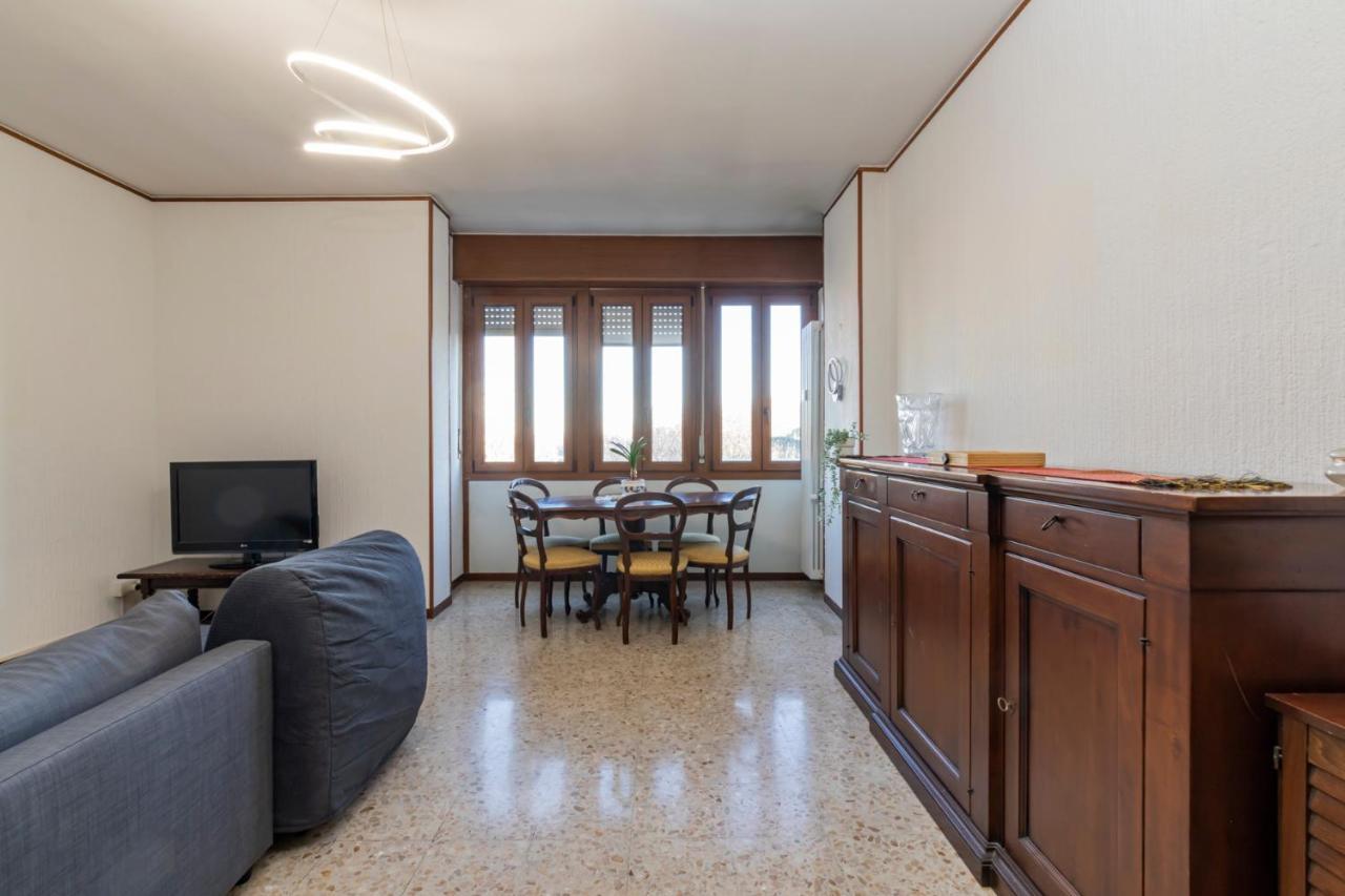 I Host Apartment - Ande 12 Милан Экстерьер фото
