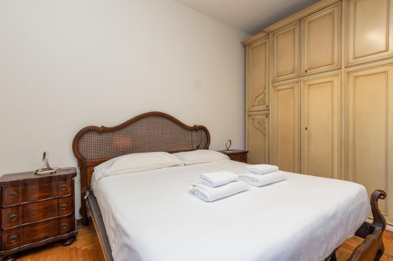 I Host Apartment - Ande 12 Милан Экстерьер фото